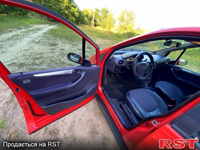 Мерседес А класс 2002 в Богодухове на Automoto.ua Красный Мерседес А класс, объемом двигателя 1.9 л и пробегом 0 тыс. км за 3000 $, фото 6 на Automoto.ua