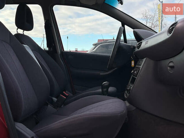 Червоний Мерседес А клас, об'ємом двигуна 1.4 л та пробігом 200 тис. км за 4300 $, фото 15 на Automoto.ua