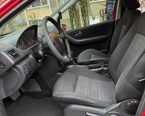 Червоний Мерседес А клас, об'ємом двигуна 1.5 л та пробігом 200 тис. км за 4950 $, фото 5 на Automoto.ua