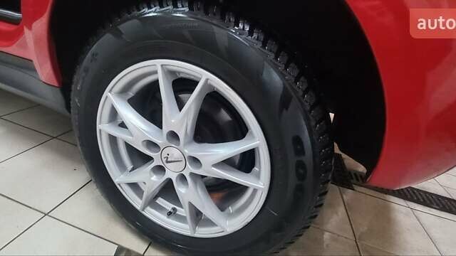 Мерседес А класс 2007 в Киеве на Automoto.ua Красный Мерседес А класс, объемом двигателя 1.66 л и пробегом 117 тыс. км за 5300 $, фото 11 на Automoto.ua