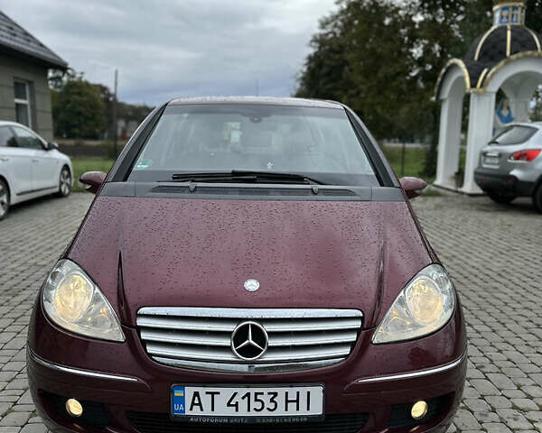 Червоний Мерседес А клас, об'ємом двигуна 1.99 л та пробігом 280 тис. км за 6505 $, фото 2 на Automoto.ua