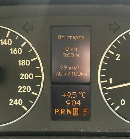 Красный Мерседес А класс, объемом двигателя 1.5 л и пробегом 172 тыс. км за 5500 $, фото 2 на Automoto.ua