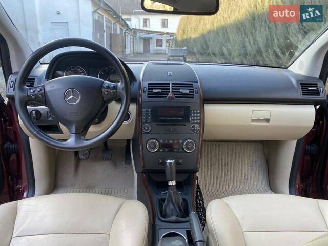 Червоний Мерседес А клас, об'ємом двигуна 2.04 л та пробігом 196 тис. км за 4800 $, фото 10 на Automoto.ua