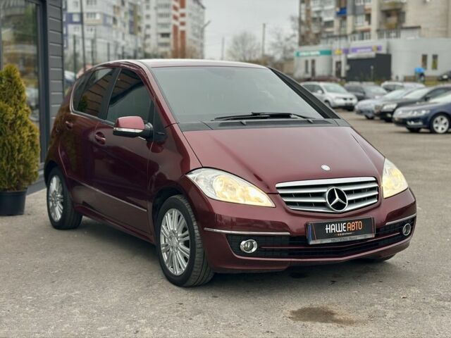 Червоний Мерседес А клас, об'ємом двигуна 1.5 л та пробігом 209 тис. км за 6250 $, фото 3 на Automoto.ua