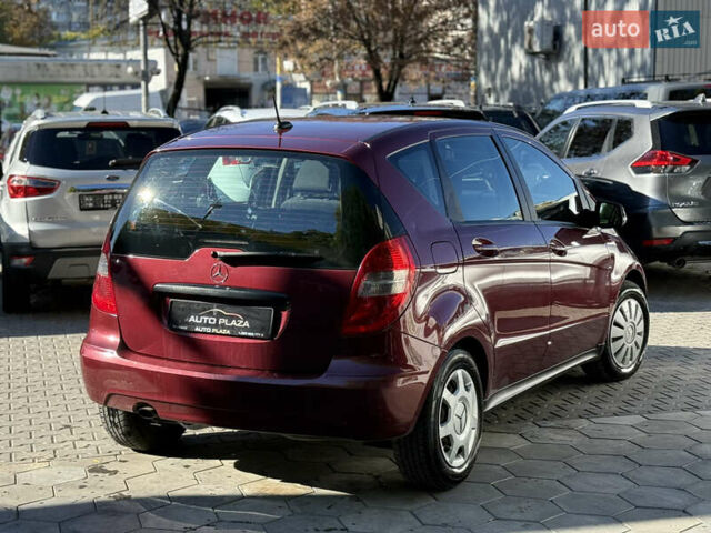 Мерседес А клас 2009 у Одесі на Automoto.ua Червоний Мерседес А клас, об'ємом двигуна 1.99 л та пробігом 300 тис. км за 5500 $, фото 20 на Automoto.ua