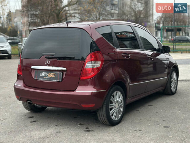 Червоний Мерседес А клас, об'ємом двигуна 1.5 л та пробігом 209 тис. км за 6250 $, фото 16 на Automoto.ua