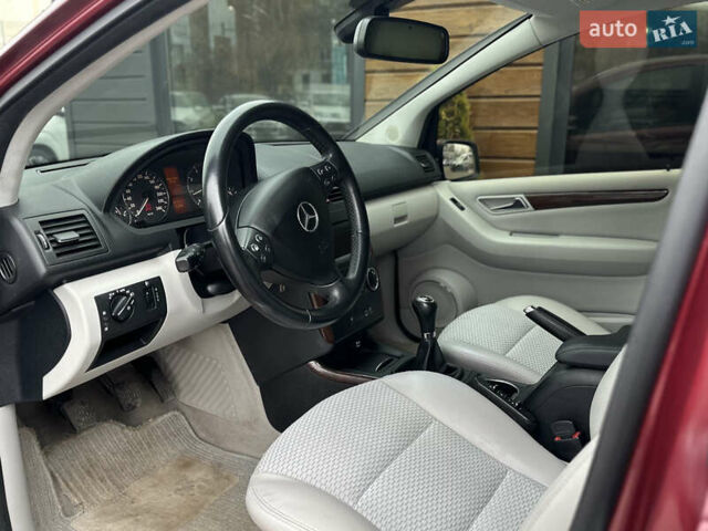 Червоний Мерседес А клас, об'ємом двигуна 1.5 л та пробігом 209 тис. км за 6250 $, фото 26 на Automoto.ua