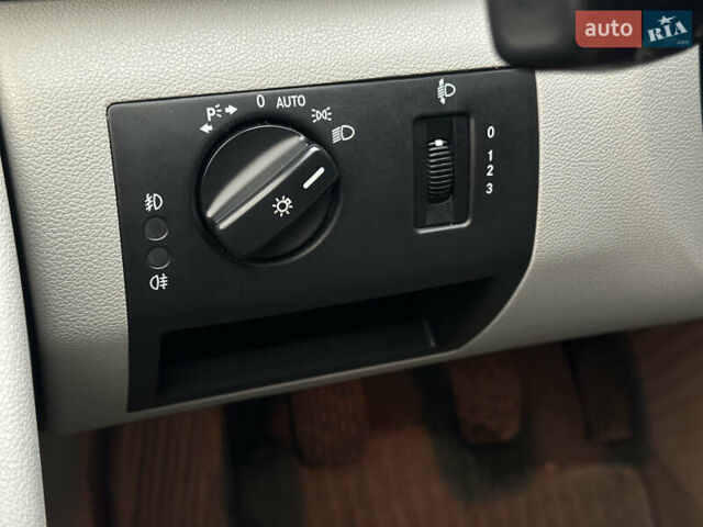 Червоний Мерседес А клас, об'ємом двигуна 1.5 л та пробігом 209 тис. км за 6250 $, фото 31 на Automoto.ua