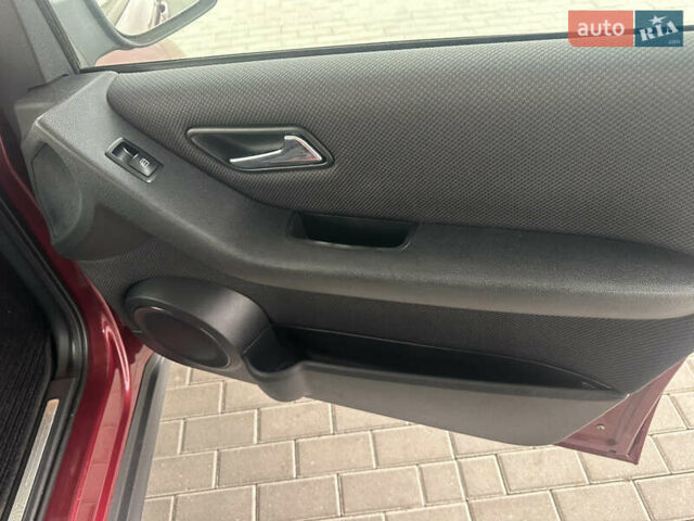 Червоний Мерседес А клас, об'ємом двигуна 1.7 л та пробігом 203 тис. км за 7700 $, фото 18 на Automoto.ua