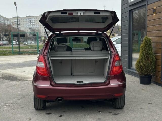 Червоний Мерседес А клас, об'ємом двигуна 1.5 л та пробігом 209 тис. км за 6250 $, фото 7 на Automoto.ua