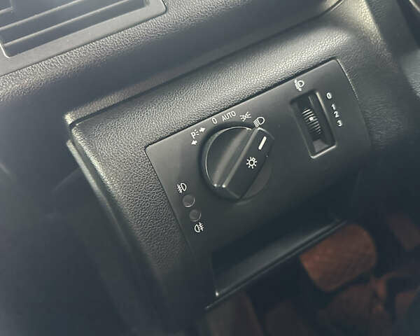 Червоний Мерседес А клас, об'ємом двигуна 1.7 л та пробігом 203 тис. км за 7700 $, фото 22 на Automoto.ua