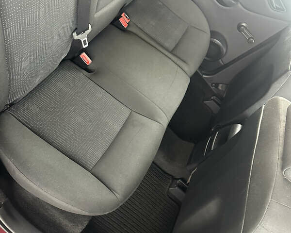 Красный Мерседес А класс, объемом двигателя 1.7 л и пробегом 204 тыс. км за 6800 $, фото 17 на Automoto.ua