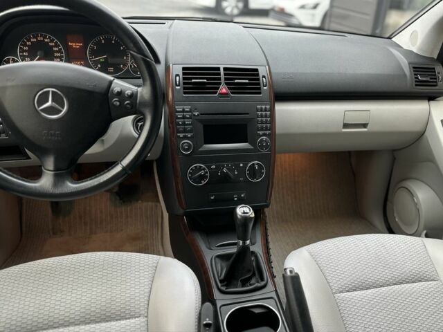 Червоний Мерседес А клас, об'ємом двигуна 1.5 л та пробігом 209 тис. км за 6250 $, фото 20 на Automoto.ua