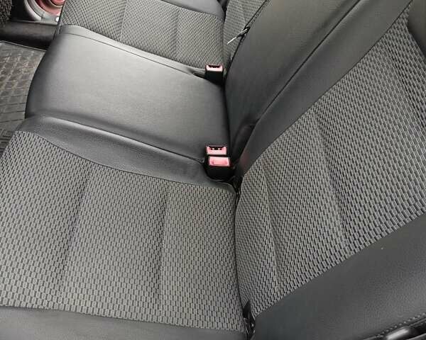 Красный Мерседес А класс, объемом двигателя 1.7 л и пробегом 155 тыс. км за 6300 $, фото 13 на Automoto.ua