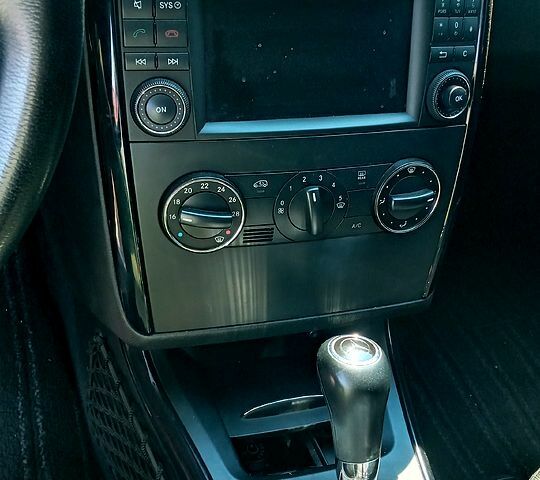 Красный Мерседес А класс, объемом двигателя 1.7 л и пробегом 137 тыс. км за 7700 $, фото 8 на Automoto.ua