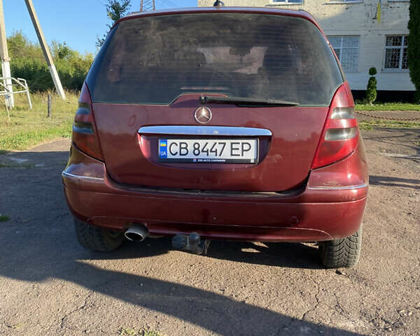 Червоний Мерседес А клас, об'ємом двигуна 1.7 л та пробігом 248 тис. км за 3300 $, фото 3 на Automoto.ua