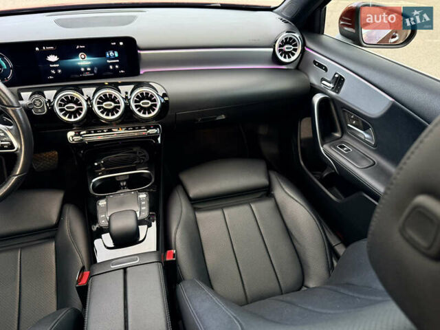 Червоний Мерседес А клас, об'ємом двигуна 1.99 л та пробігом 50 тис. км за 23900 $, фото 34 на Automoto.ua