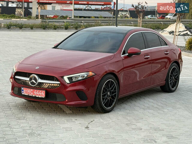 Красный Мерседес А класс, объемом двигателя 1.99 л и пробегом 57 тыс. км за 28000 $, фото 1 на Automoto.ua