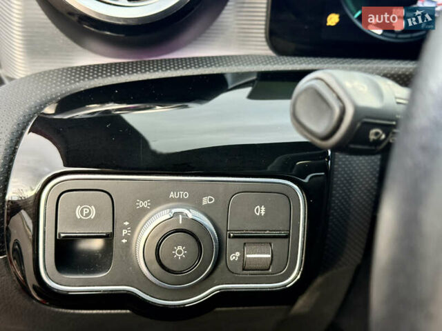 Червоний Мерседес А клас, об'ємом двигуна 1.99 л та пробігом 50 тис. км за 23900 $, фото 40 на Automoto.ua