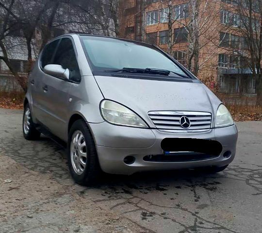 Мерседес А класс, объемом двигателя 16 л и пробегом 242 тыс. км за 3500 $, фото 1 на Automoto.ua