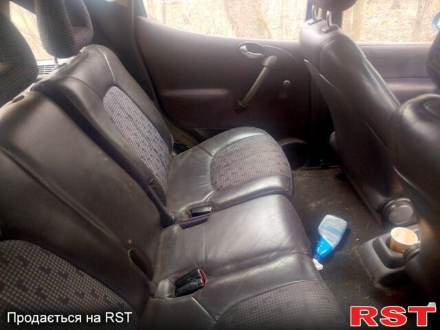 Мерседес А класс, объемом двигателя 1.6 л и пробегом 320 тыс. км за 2000 $, фото 5 на Automoto.ua