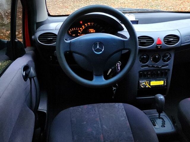 Мерседес А класс, объемом двигателя 1.4 л и пробегом 200 тыс. км за 1950 $, фото 8 на Automoto.ua