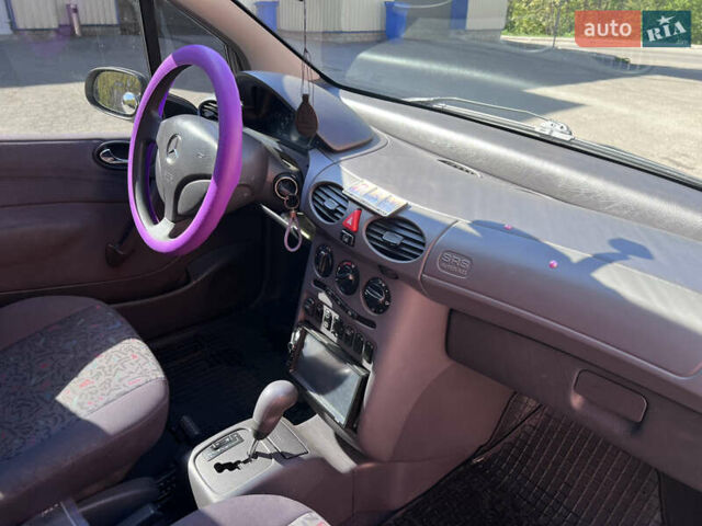 Мерседес А класс, объемом двигателя 1.7 л и пробегом 270 тыс. км за 4100 $, фото 22 на Automoto.ua