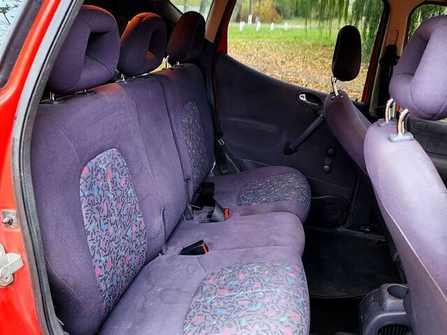 Мерседес А класс, объемом двигателя 1.4 л и пробегом 200 тыс. км за 1950 $, фото 10 на Automoto.ua