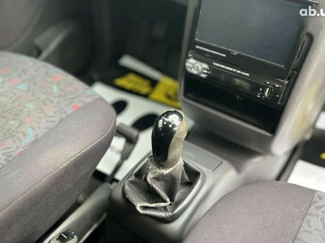 Мерседес А класс, объемом двигателя 1.7 л и пробегом 289 тыс. км за 3999 $, фото 24 на Automoto.ua