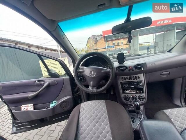 Мерседес А класс, объемом двигателя 1.6 л и пробегом 237 тыс. км за 3000 $, фото 17 на Automoto.ua