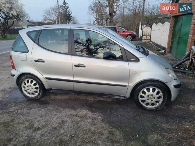 Мерседес А класс 2002 в Хмельницком на Automoto.ua Мерседес А класс, объемом двигателя 1.7 л и пробегом 250 тыс. км за 2850 $, фото 3 на Automoto.ua