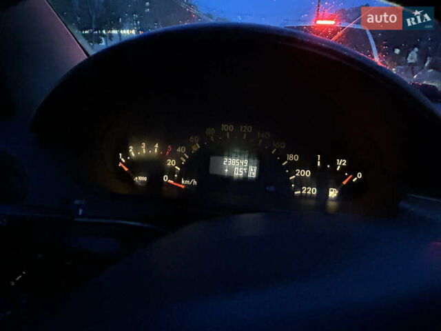 Мерседес А класс, объемом двигателя 1.7 л и пробегом 238 тыс. км за 4332 $, фото 5 на Automoto.ua