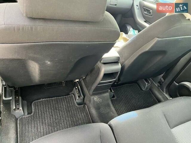 Мерседес А класс, объемом двигателя 2 л и пробегом 304 тыс. км за 5300 $, фото 12 на Automoto.ua