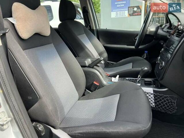 Мерседес А класс, объемом двигателя 2 л и пробегом 304 тыс. км за 5300 $, фото 15 на Automoto.ua