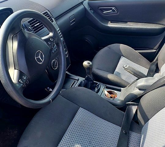 Мерседес А класс, объемом двигателя 1.7 л и пробегом 203 тыс. км за 3999 $, фото 6 на Automoto.ua