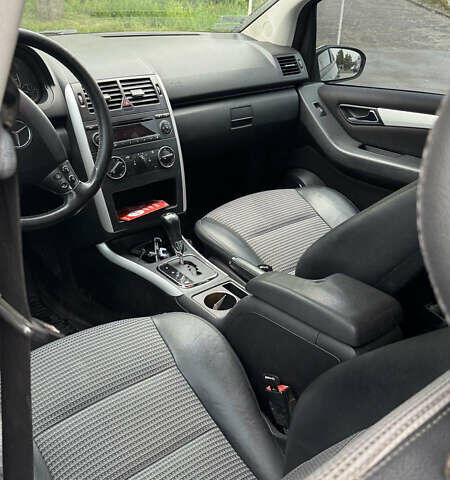 Мерседес А клас, об'ємом двигуна 2 л та пробігом 395 тис. км за 5750 $, фото 4 на Automoto.ua