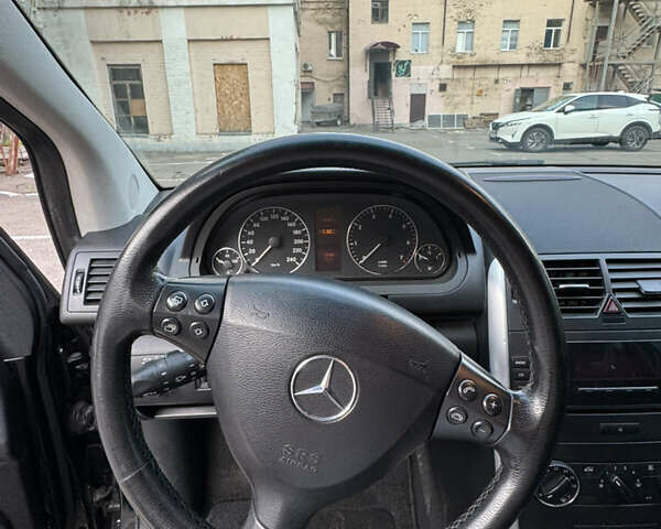 Мерседес А клас, об'ємом двигуна 2 л та пробігом 190 тис. км за 5300 $, фото 10 на Automoto.ua