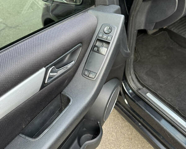 Мерседес А клас, об'ємом двигуна 2 л та пробігом 190 тис. км за 5300 $, фото 8 на Automoto.ua