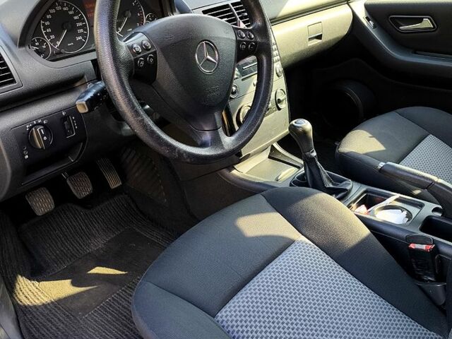 Мерседес А класс, объемом двигателя 1.5 л и пробегом 200 тыс. км за 4700 $, фото 6 на Automoto.ua