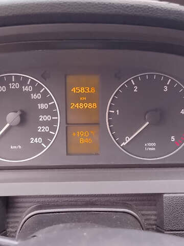 Мерседес А класс, объемом двигателя 2 л и пробегом 249 тыс. км за 5800 $, фото 8 на Automoto.ua