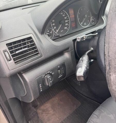 Мерседес А класс, объемом двигателя 1.6 л и пробегом 261 тыс. км за 5100 $, фото 14 на Automoto.ua