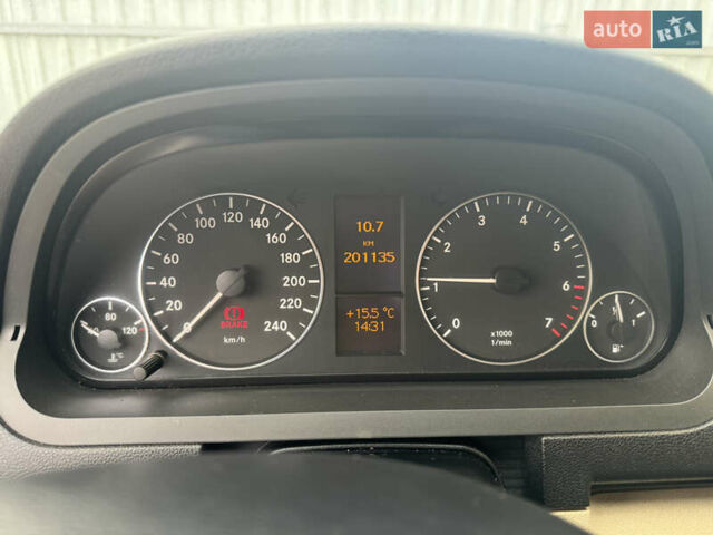 Мерседес А класс, объемом двигателя 1.5 л и пробегом 210 тыс. км за 5600 $, фото 1 на Automoto.ua
