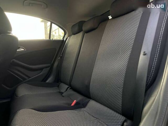 Мерседес А класс, объемом двигателя 1.8 л и пробегом 206 тыс. км за 13900 $, фото 17 на Automoto.ua