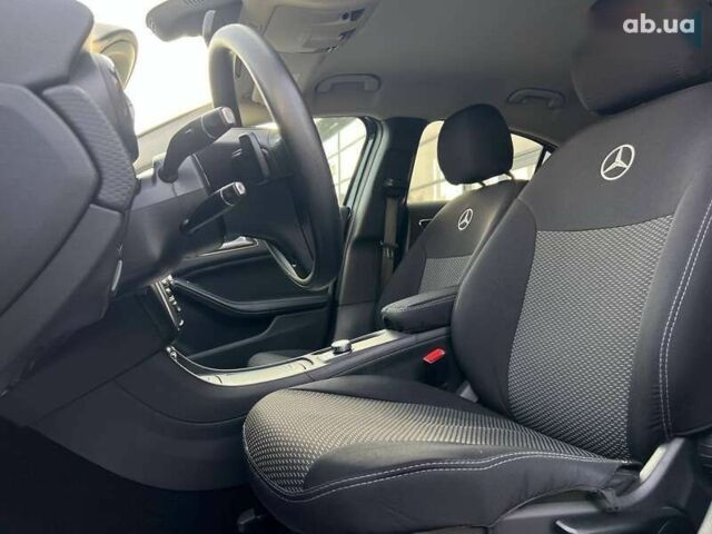 Мерседес А класс, объемом двигателя 1.8 л и пробегом 206 тыс. км за 13900 $, фото 10 на Automoto.ua