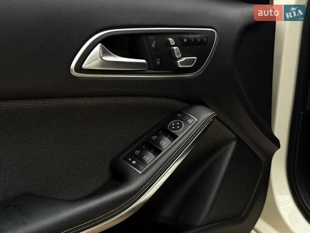 Мерседес А класс, объемом двигателя 1.6 л и пробегом 50 тыс. км за 18500 $, фото 15 на Automoto.ua