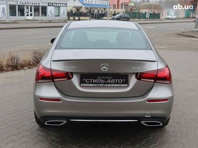 Мерседес А класс, объемом двигателя 2 л и пробегом 77 тыс. км за 26000 $, фото 8 на Automoto.ua