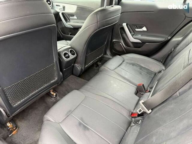 Мерседес А класс, объемом двигателя 2 л и пробегом 56 тыс. км за 11900 $, фото 4 на Automoto.ua