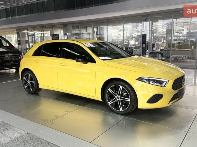 купить новое авто Мерседес А класс 2023 года от официального дилера ТОВ «Автомобильний Дім Укравто Україна-Мерседес Бенц» Мерседес фото
