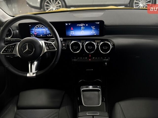 купить новое авто Мерседес А класс 2023 года от официального дилера ТОВ «Автомобильний Дім Укравто Україна-Мерседес Бенц» Мерседес фото