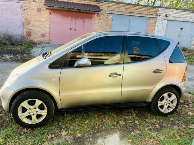 Мерседес А клас 1997 у Чернігові на Automoto.ua Сірий Мерседес А клас, об'ємом двигуна 1.6 л та пробігом 297 тис. км за 2750 $, фото 2 на Automoto.ua